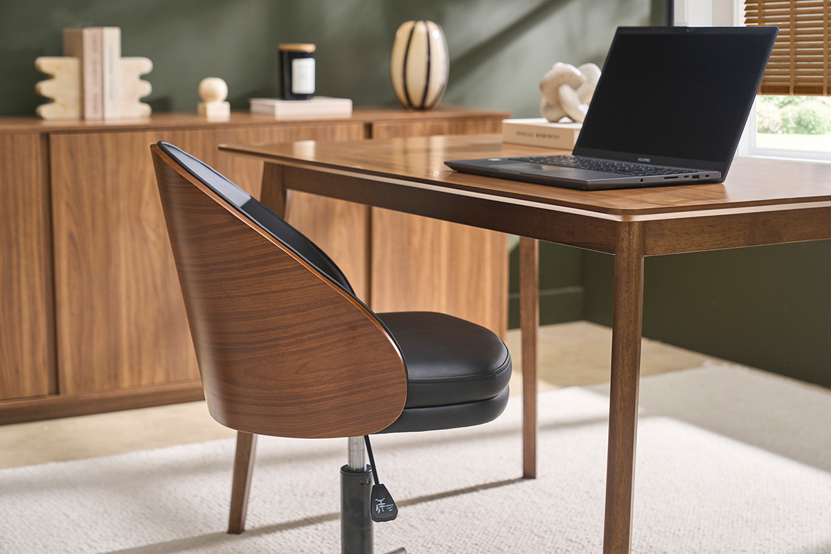 Chaise de bureau � roulettes noire, bois fonc� et m�tal TUCSON