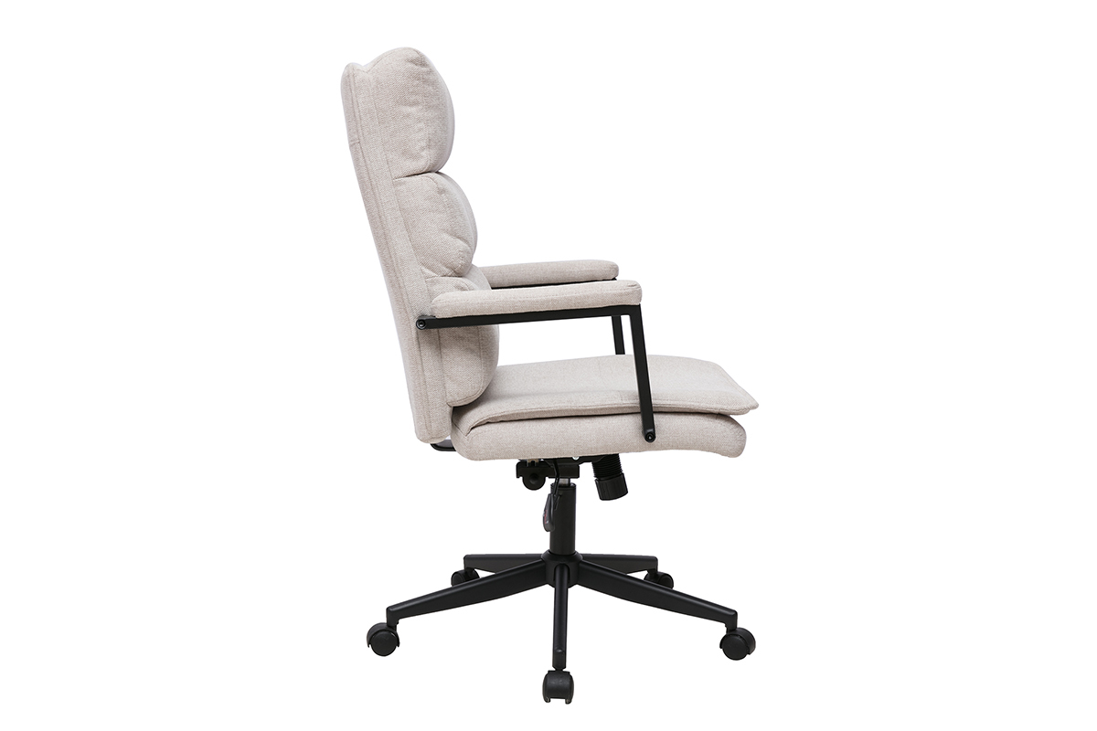 Fauteuil de bureau � roulettes beige en tissu effet velours, vue de profil, avec accoudoirs et structure en m�tal noir.