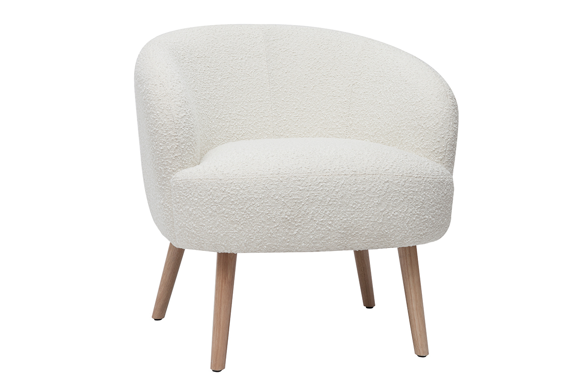 Fauteuil scandinave en tissu effet laine boucl�e blanc cass� et bois clair MAGGIE