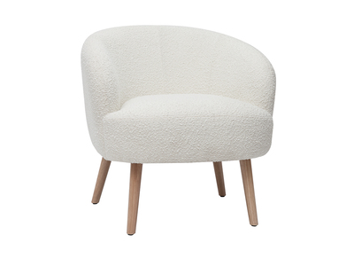 Fauteuil scandinave en tissu effet laine boucl&eacute;e blanc cass&eacute; et bois clair MAGGIE