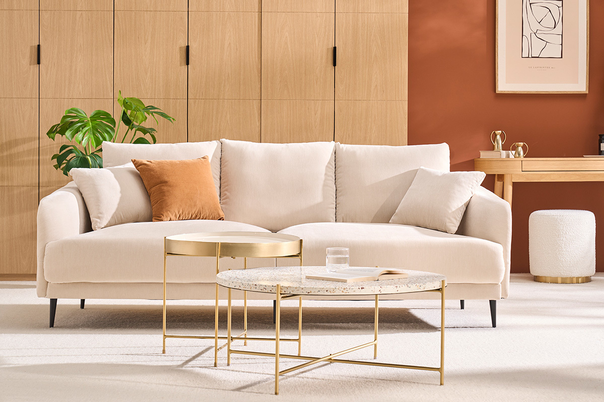 Pouf rond en tissu effet laine boucl�e blanc cass� et m�tal dor� D40 cm AMAYA