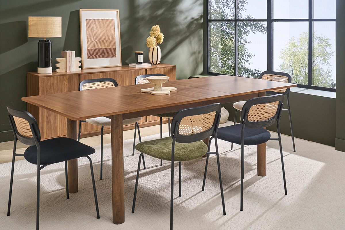 Table extensible rallonges int�gr�es rectangulaire bois fonc� noyer L160-210 cm CLAUDIE